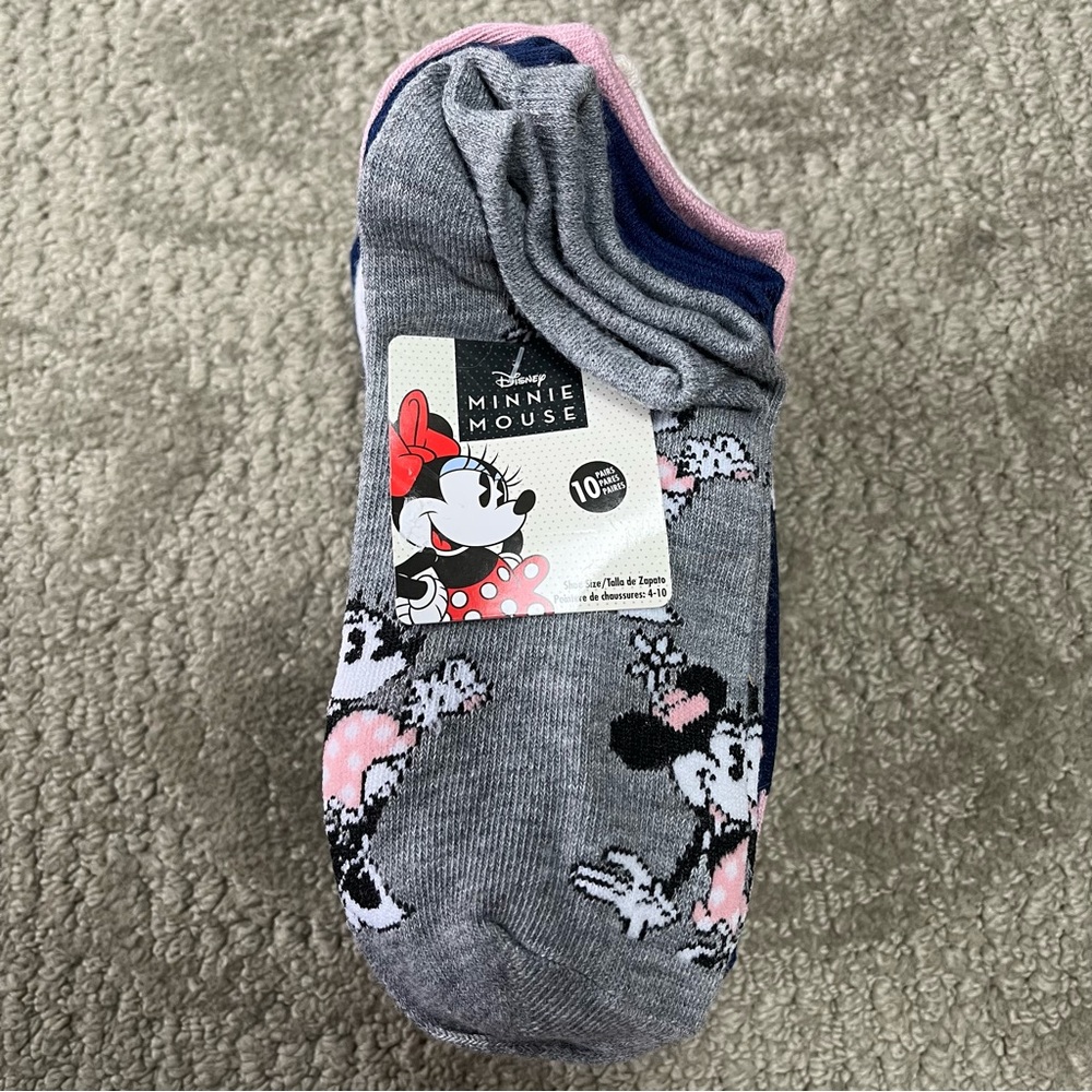 NWT Women's Disney Mickey & Minnie 10 Pack of Socks size 4-10 - Picture 2 of 3